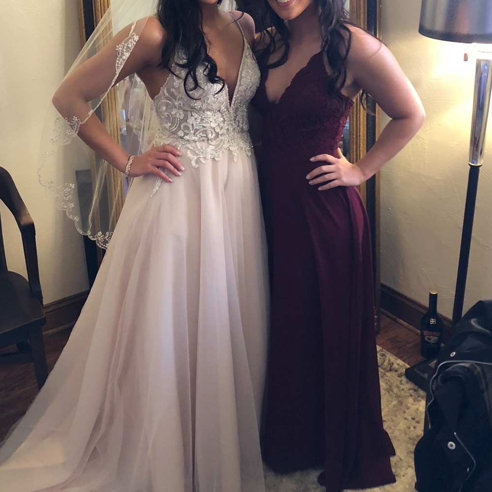 Dress - Picture 2 of 2